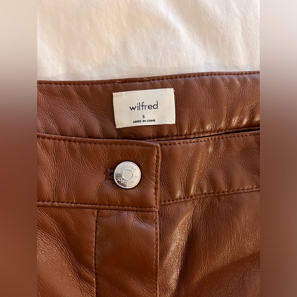 Wilfred Leather Modern Cargo Pant